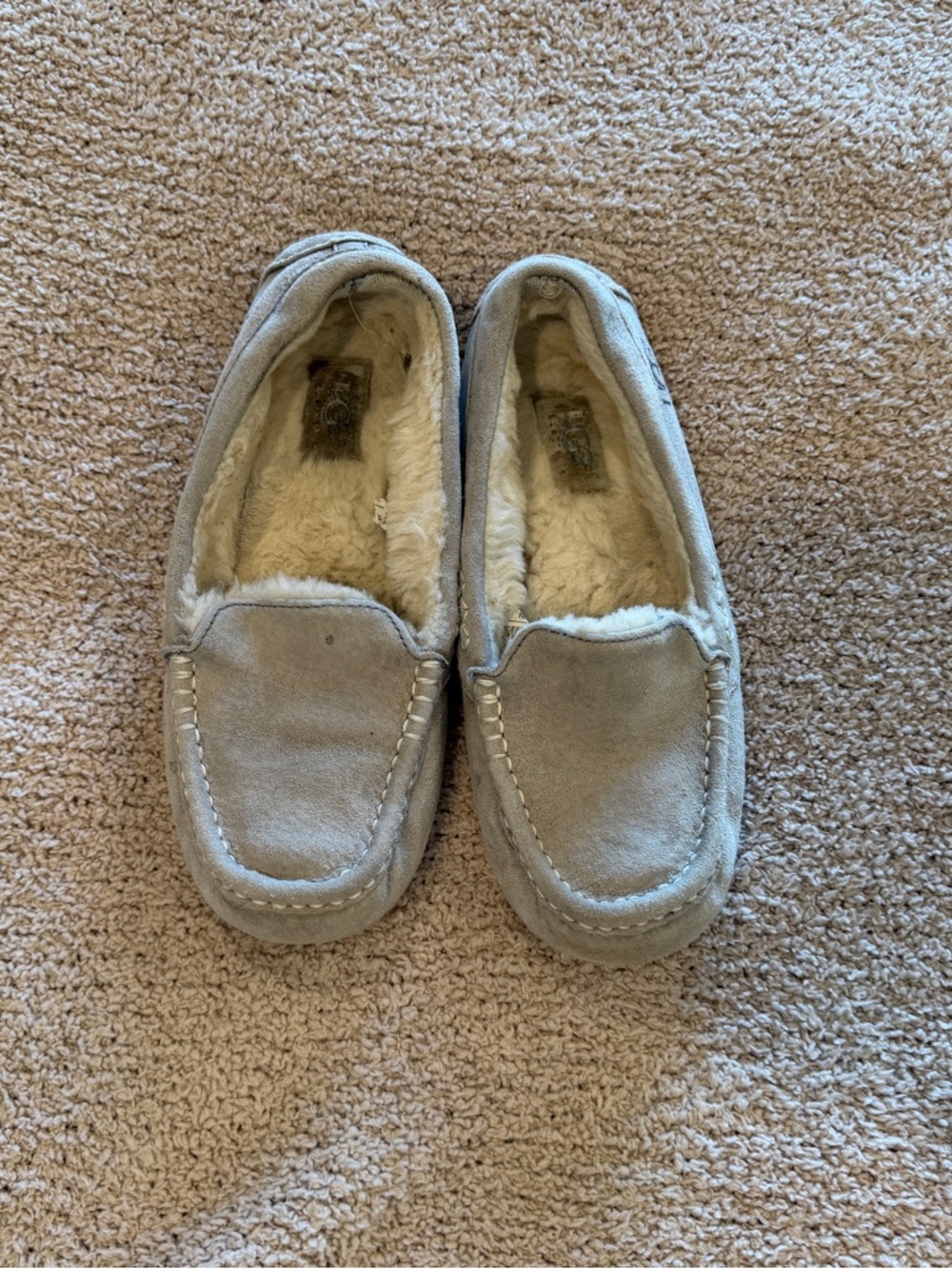 UGG Women's Light Gray Faux-Fur Lined Slip-On Moccasins